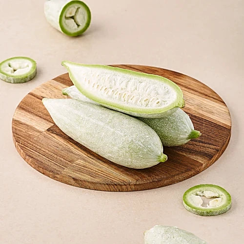 Snake Gourd ( sorakaya )