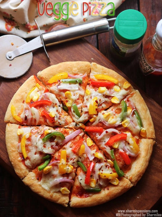 Veg Overloaded Pizza [8 inches, 6 Pieces]