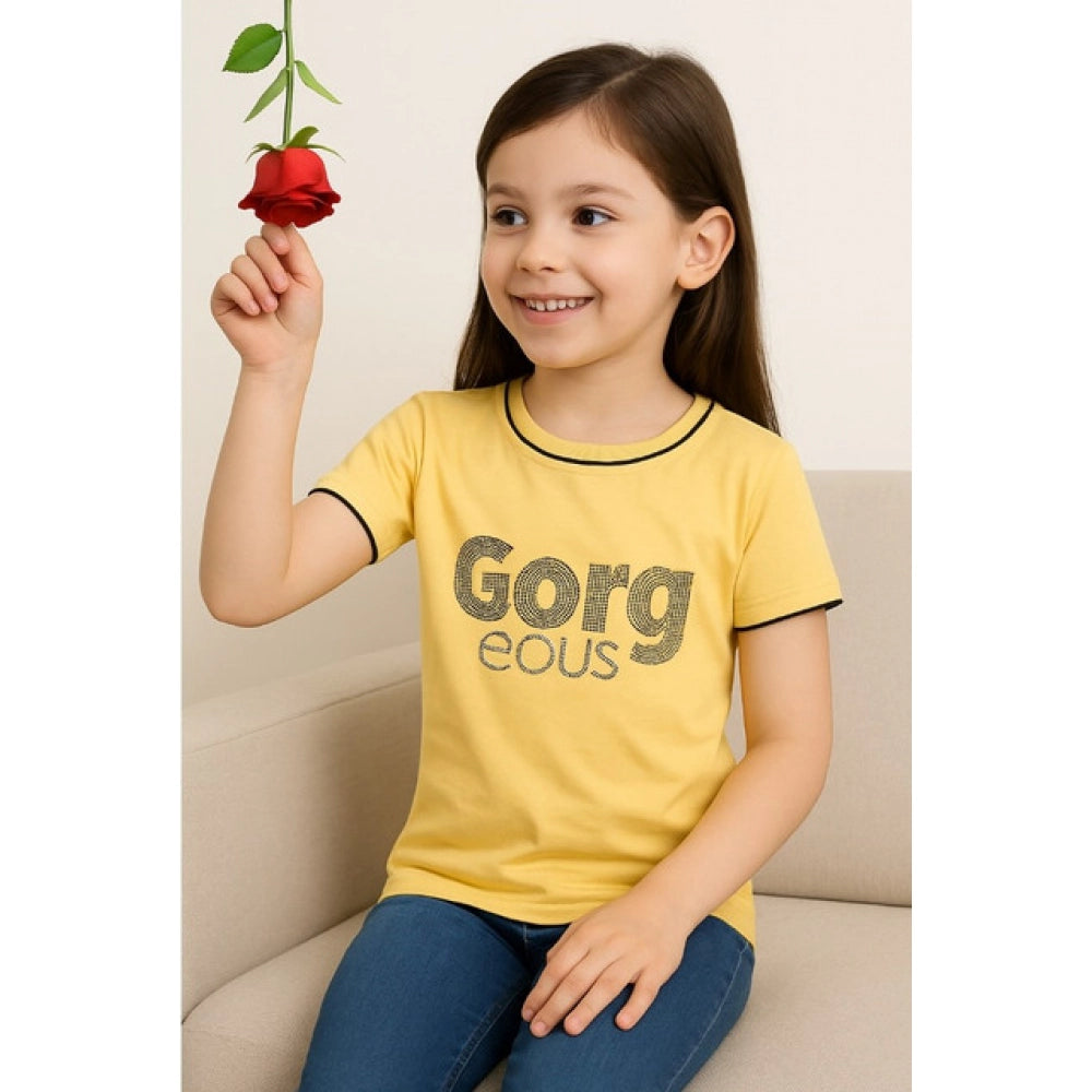 Girl's Cotton Printeded Round Neck T-Shirt (Black)
