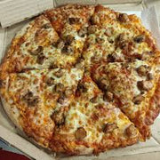 Chicken Barbecue Cheese Burst Pizza